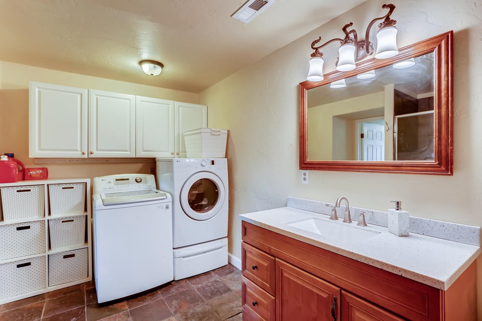 laundry in master bath