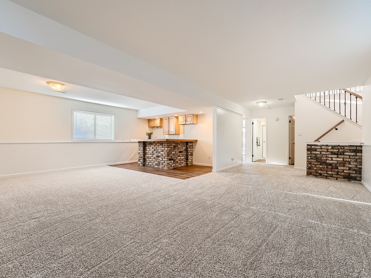 wet bar in family room